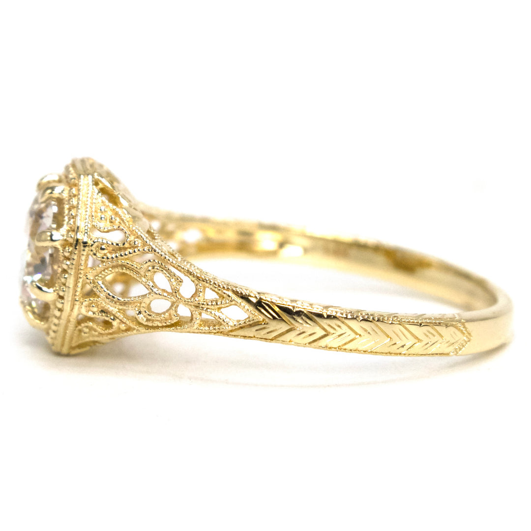 Edwardian Style Yellow Gold Filigree Solitaire with GIA 1.00 Carat Natural Diamond