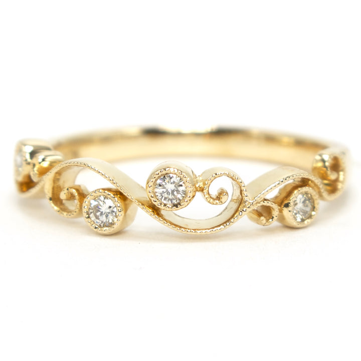 Nature Inspired Vine Motif Wedding Band in Yellow Gold with Diamonds