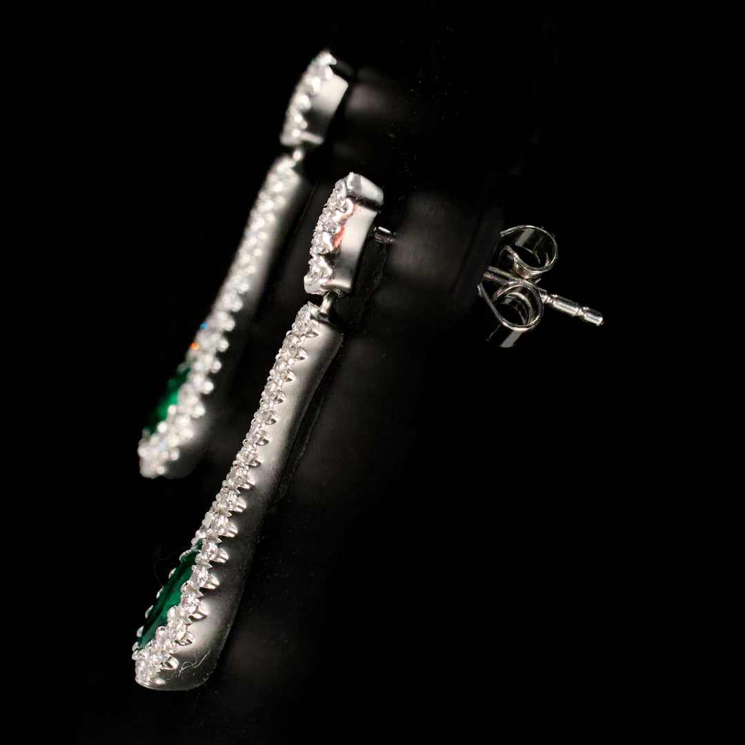18K White Gold Diamond and Emerald Drop Earrings