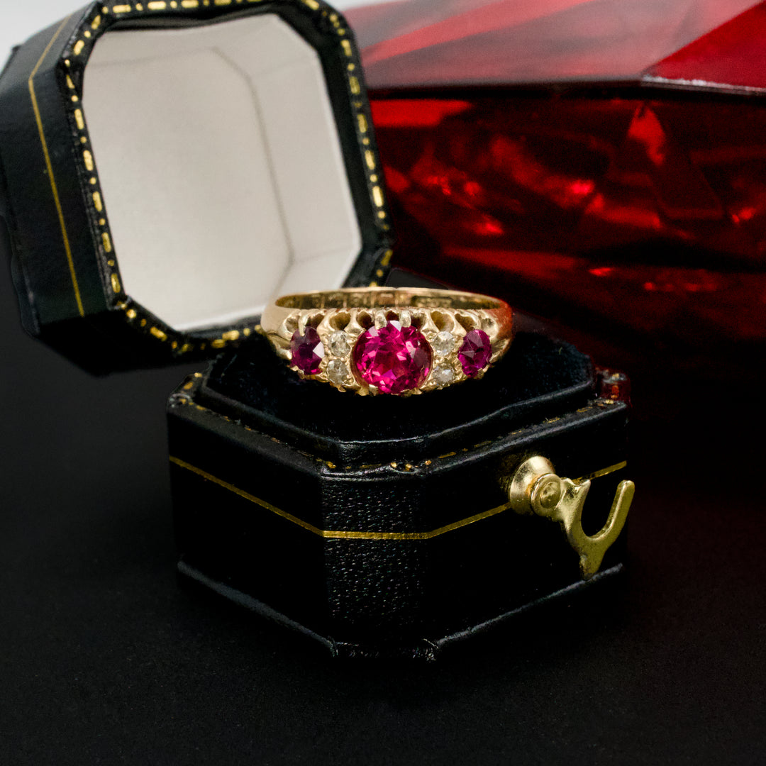 Victorian 18K Yellow Gold Three Ruby Ring with Mine Cut Diamonds (ca. 1900)