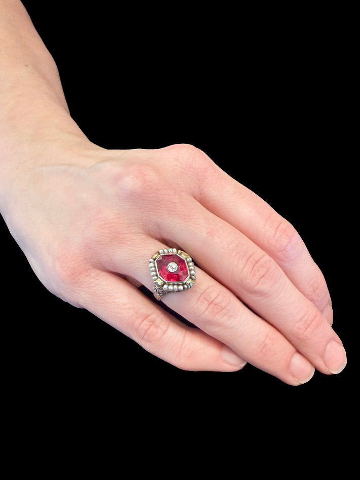 Art Deco Two-Tone Gold Filigree Ring with Lozenge Cut Ruby and Inset Diamond