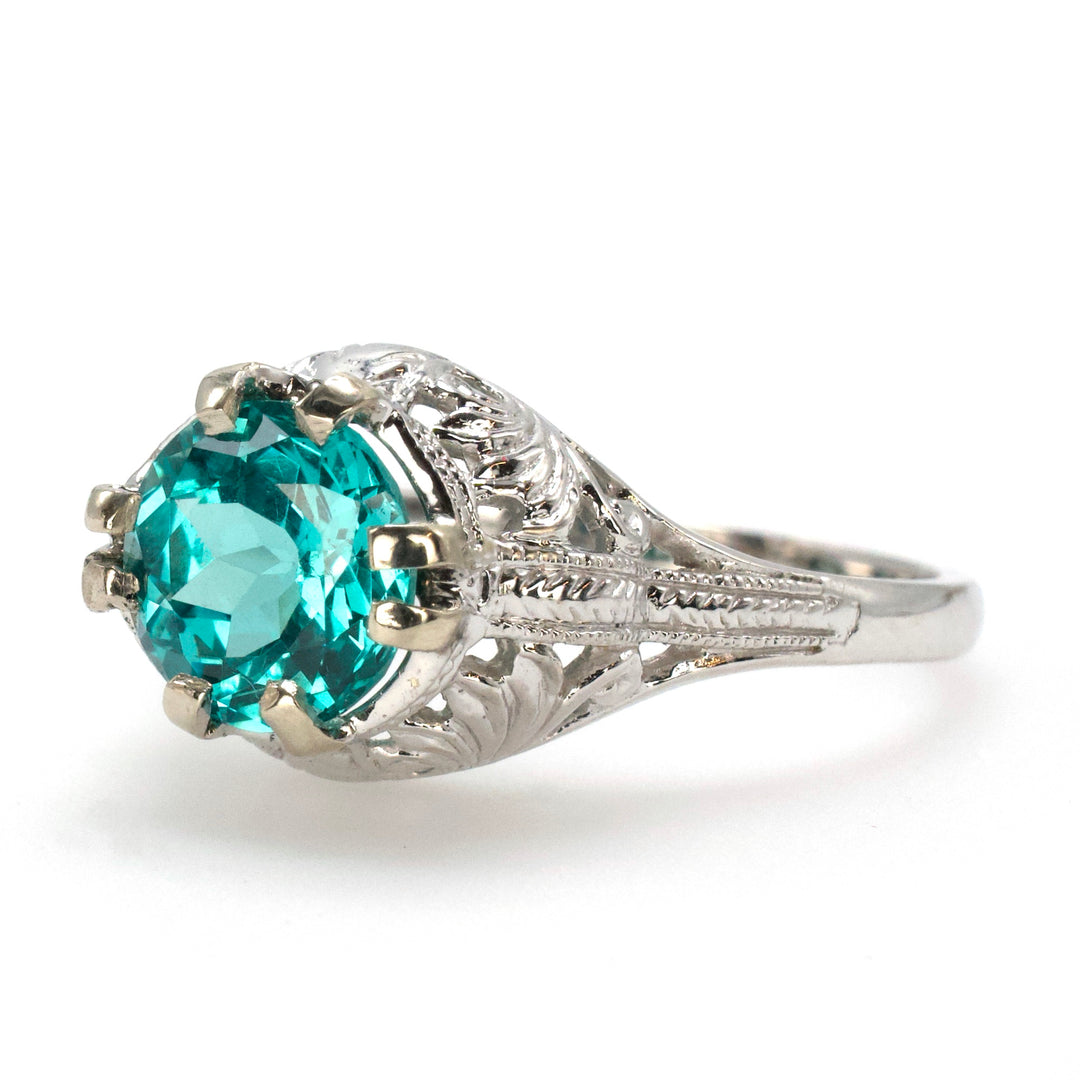 Edwardian Style Filigree Solitaire Ring in White Gold with 1.61 Carat Chrysoberyl