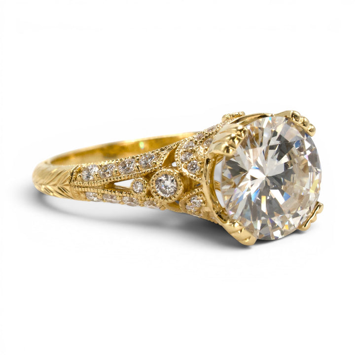 GIA 2.01 carat Diamond Art Deco Style Solitaire in 18K Yellow Gold