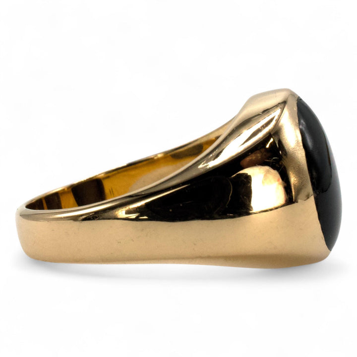 Oval Black Star Sapphire Signet Ring in Gold