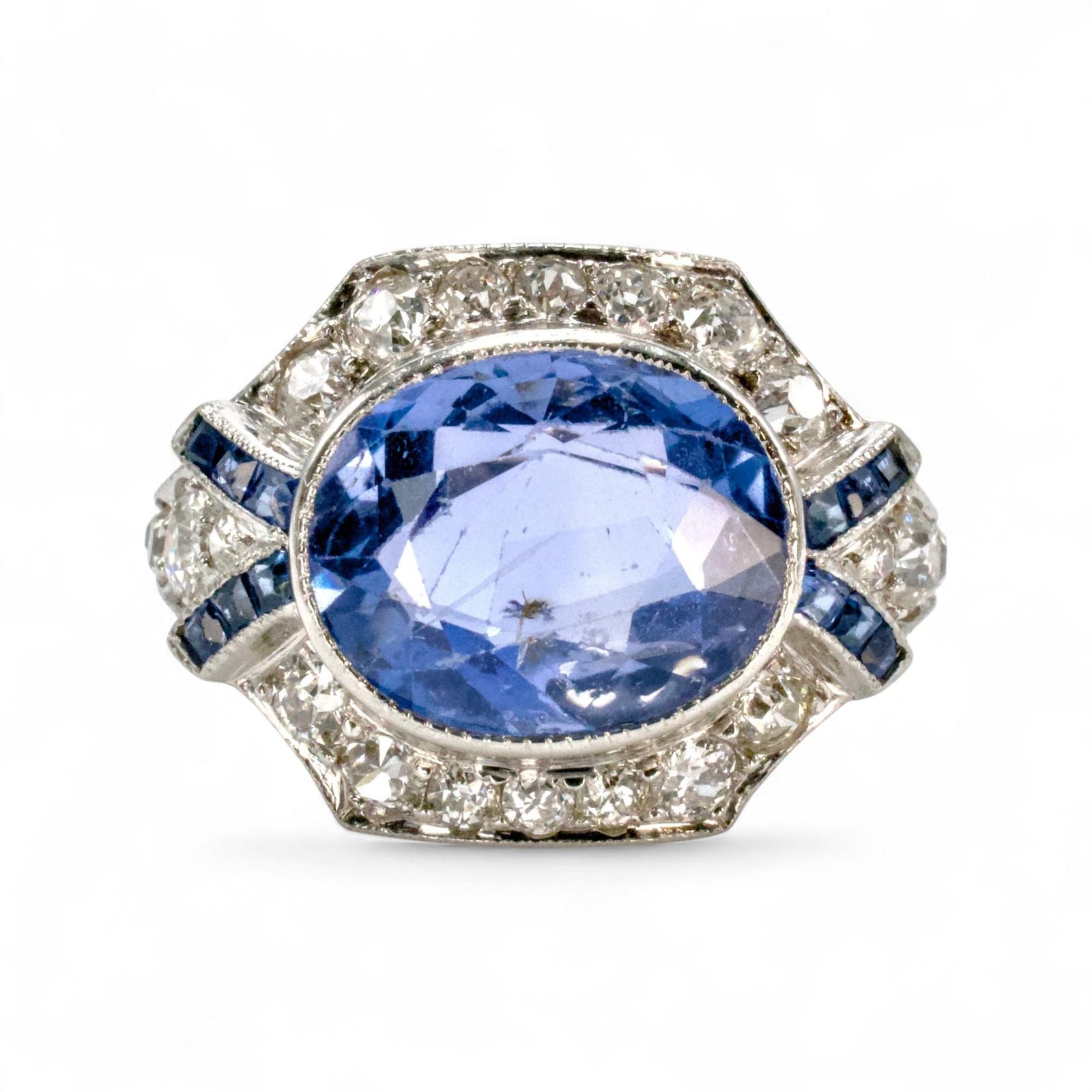 Art Deco Platinum Ring with 4.80 ct Unheated Ceylon Blue Sapphire