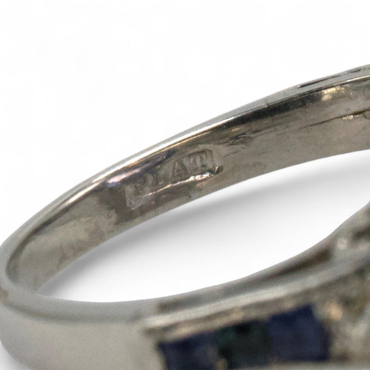 Art Deco Platinum Ring with 4.80 ct Unheated Ceylon Blue Sapphire