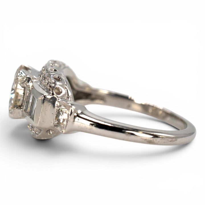 Art Deco Platinum 0.95 Carat Old European Cut Diamond Ring