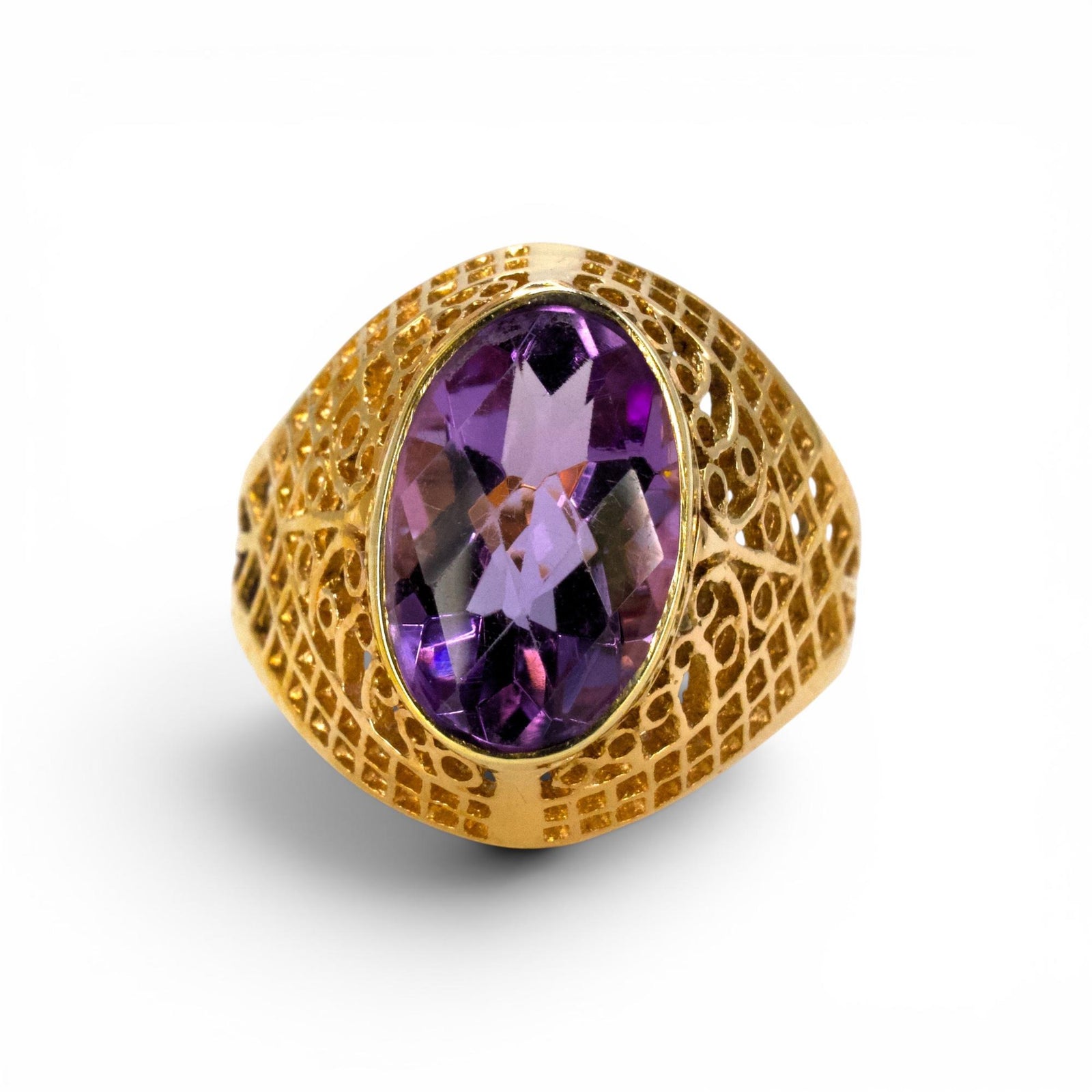 Soviet-Era 14K Gold Filigree Amethyst Cocktail Ring