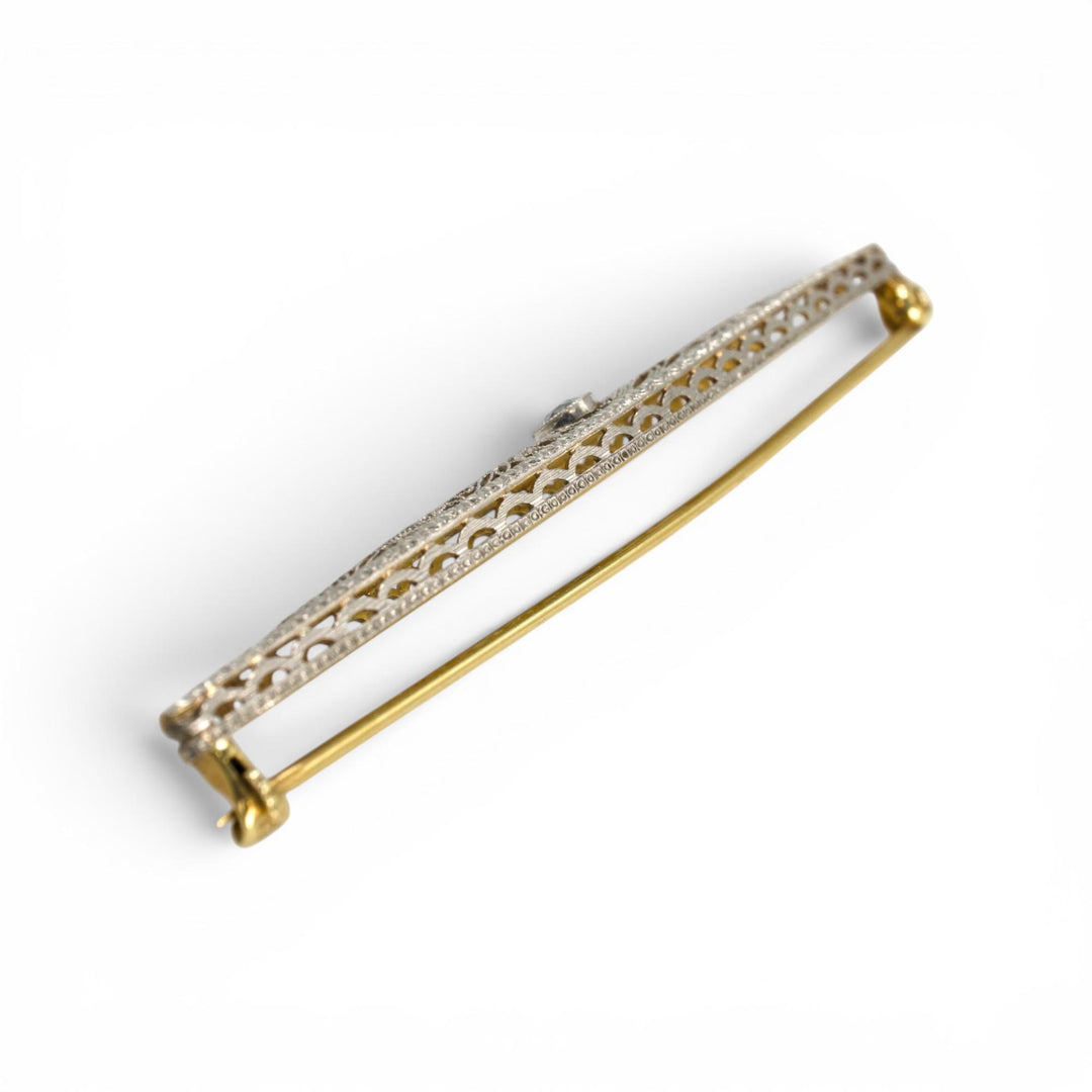 Late Edwardian Sapphire Bar Pin in 14K Two-Tone Gold