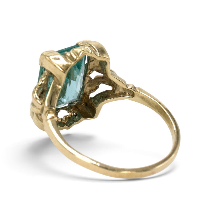 Retro Lab Blue Spinel Cocktail Ring