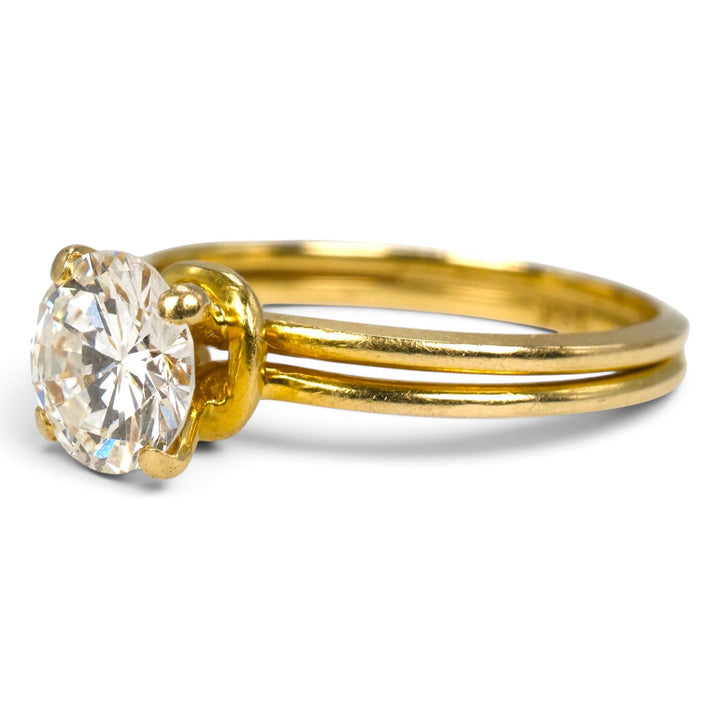 18K Yellow Gold 1.00 Carat Round Brilliant Diamond Double Band Solitaire