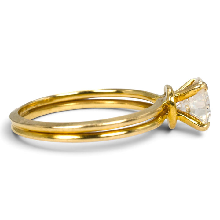 18K Yellow Gold 1.00 Carat Round Brilliant Diamond Double Band Solitaire