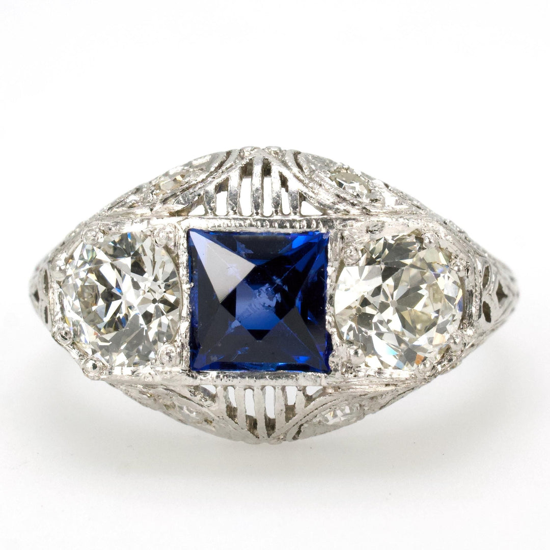 Edwardian Three Stone Platinum Filigree Ring with European Cut Diamonds and