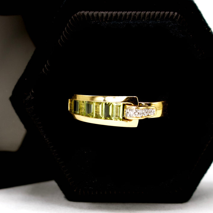 Guy Laroche Peridot and Diamond Knot Buckle Band in 18K Yellow Gold