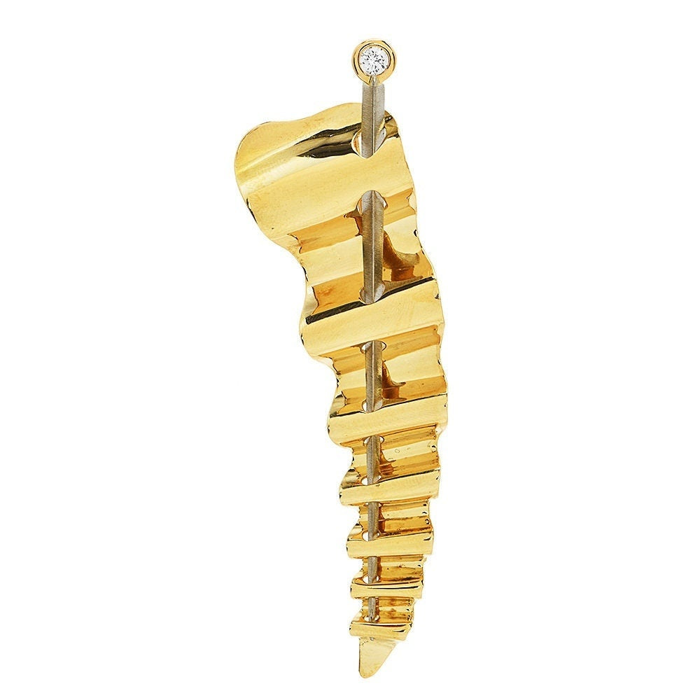Large 18K Yellow Gold Needle and Ribbon Sewing Themed Brooch Pin