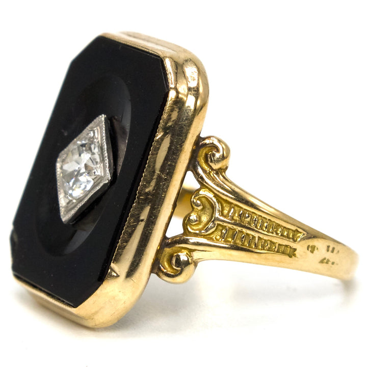Art Deco 10K Yellow Gold Onyx and European Cut Diamond Ring