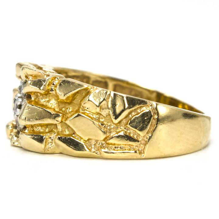 Estate 14K Yellow Gold Nugget Style Ring with Diamond Cluster at its Center