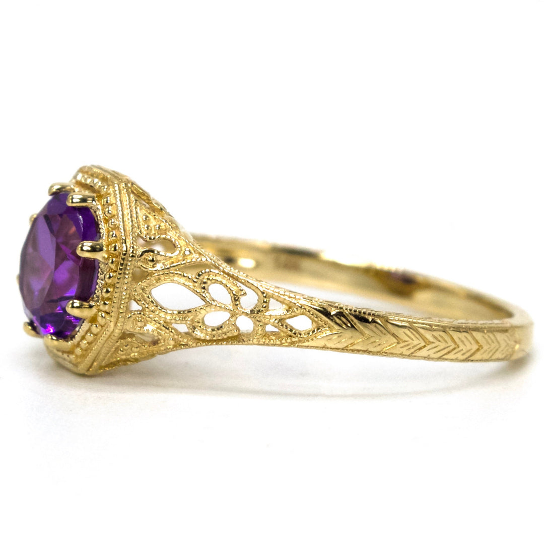 Edwardian Style 0.93ct Amethyst in Filigree Yellow Gold Setting