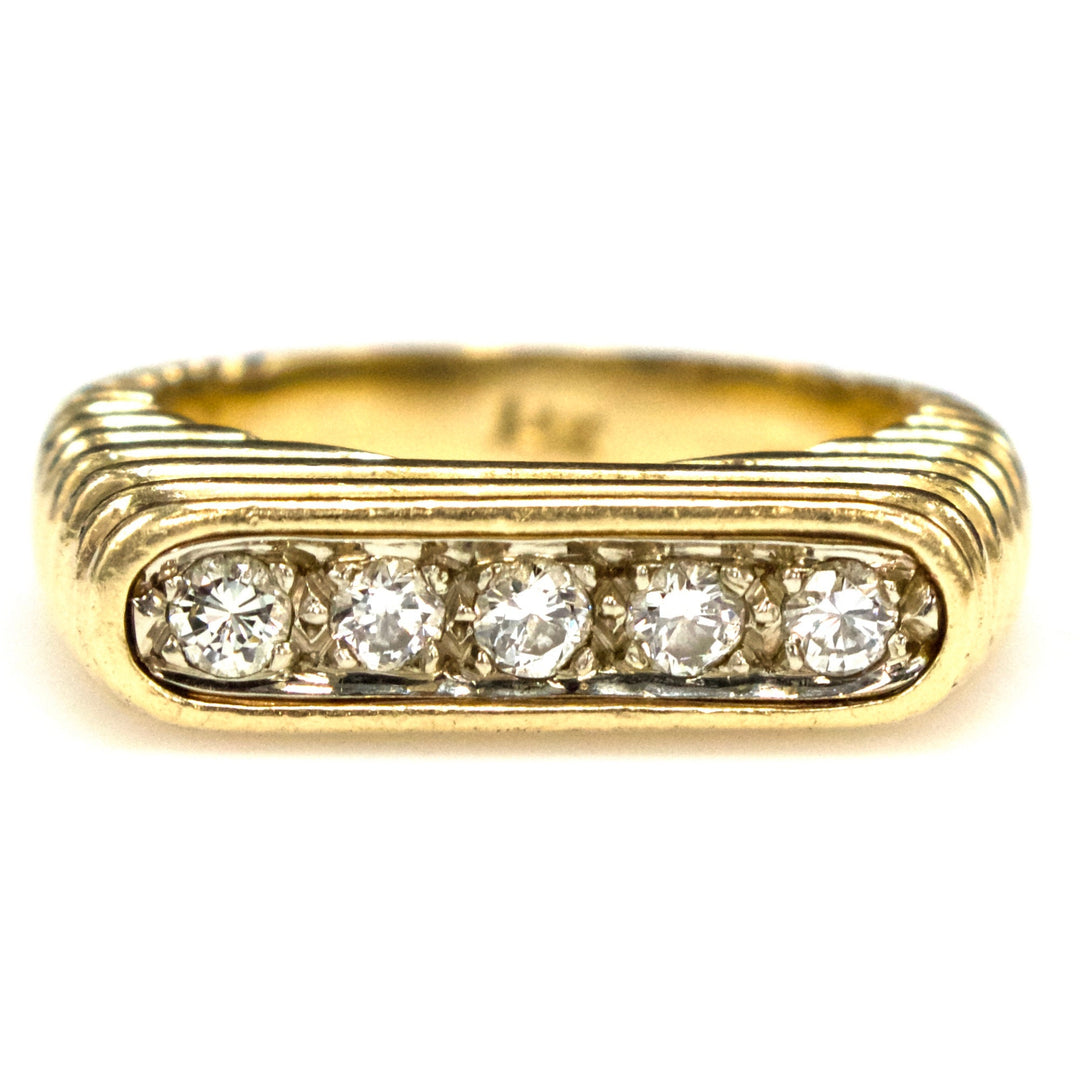 Vintage Fluted 14 Karat Gold Ring with Five Diamonds