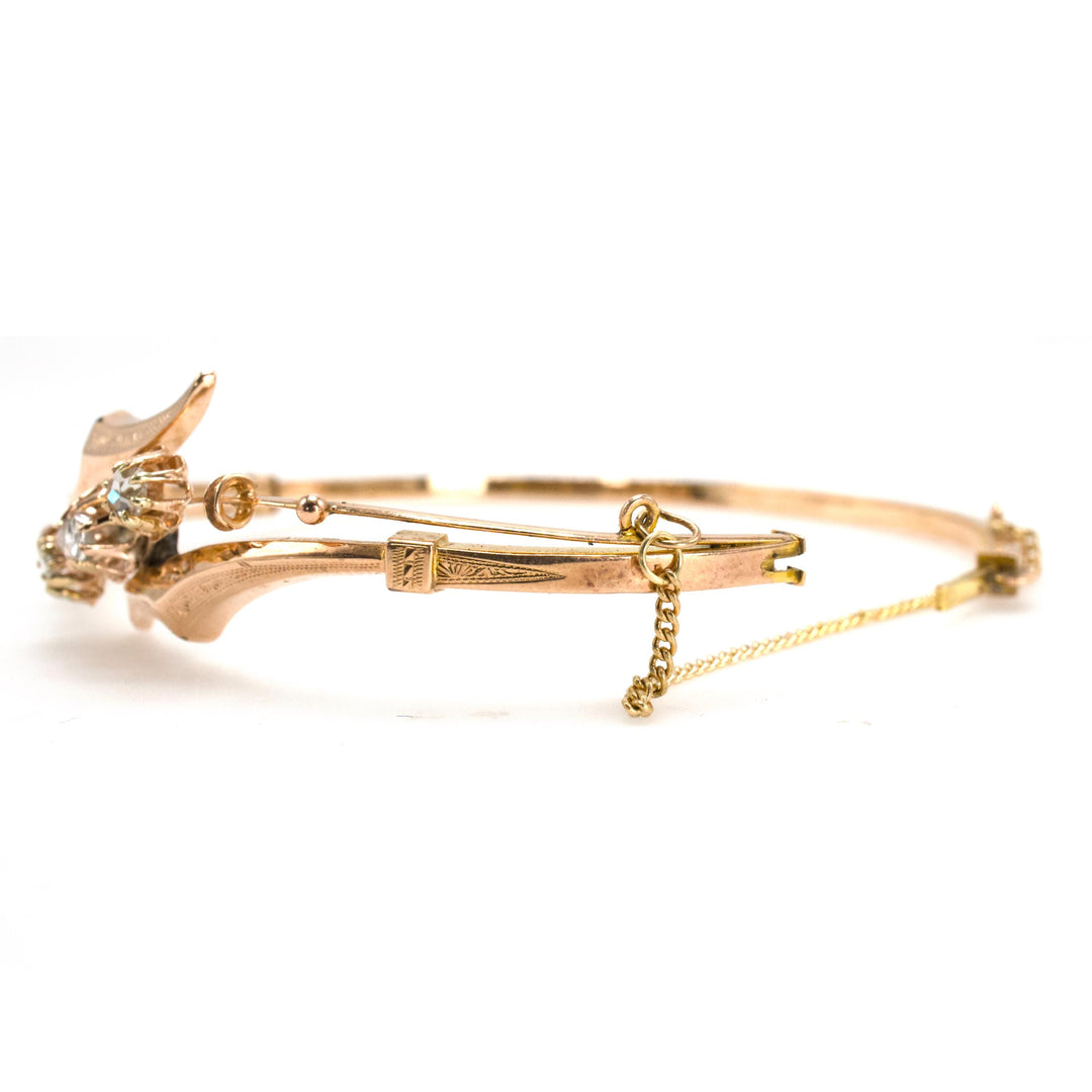 Antique Victorian Yellow Gold Bangle Bracelet with Buttercup Set Rose Cut Diamonds