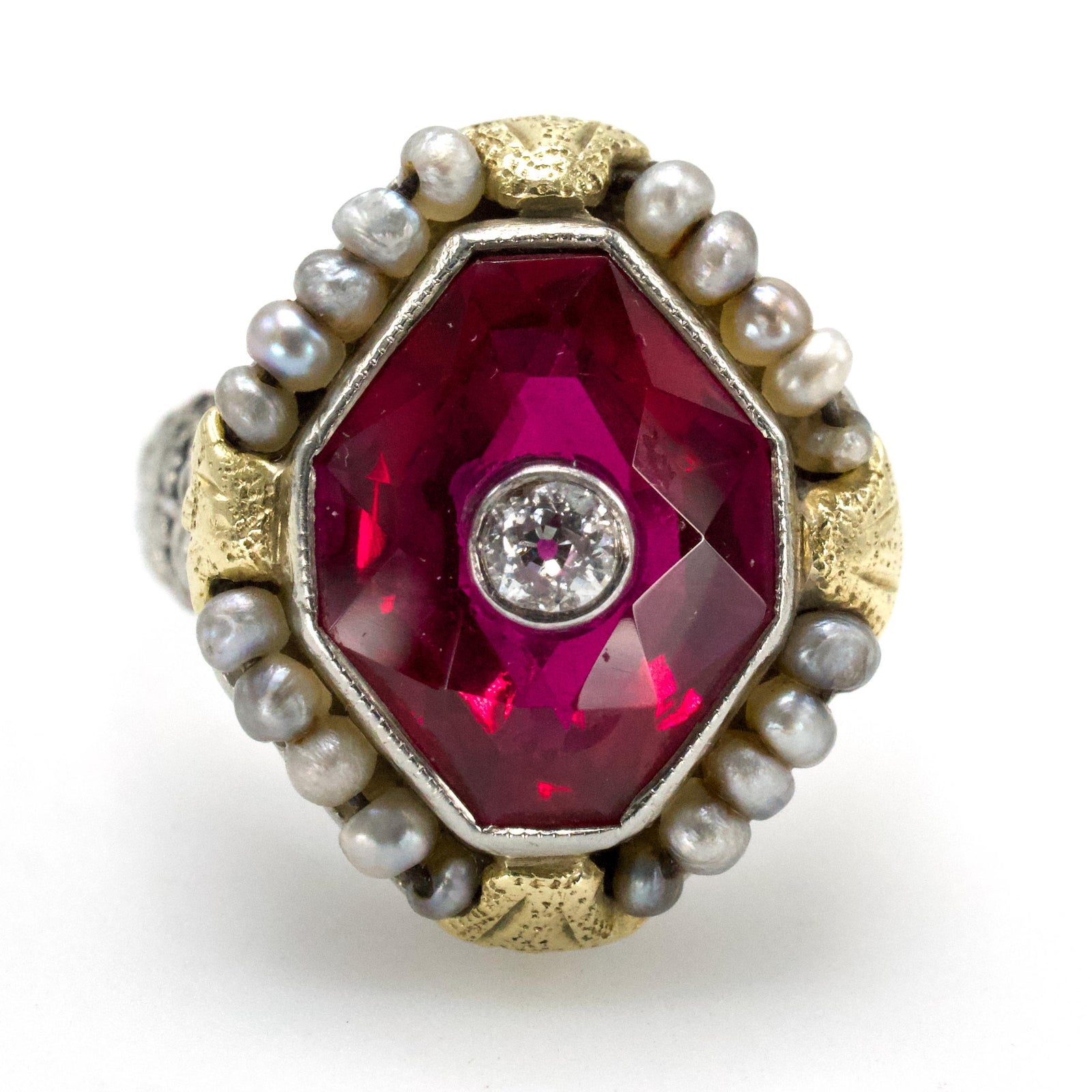 Art Deco Two-Tone Gold Filigree Ring with Lozenge Cut Ruby and Inset Diamond