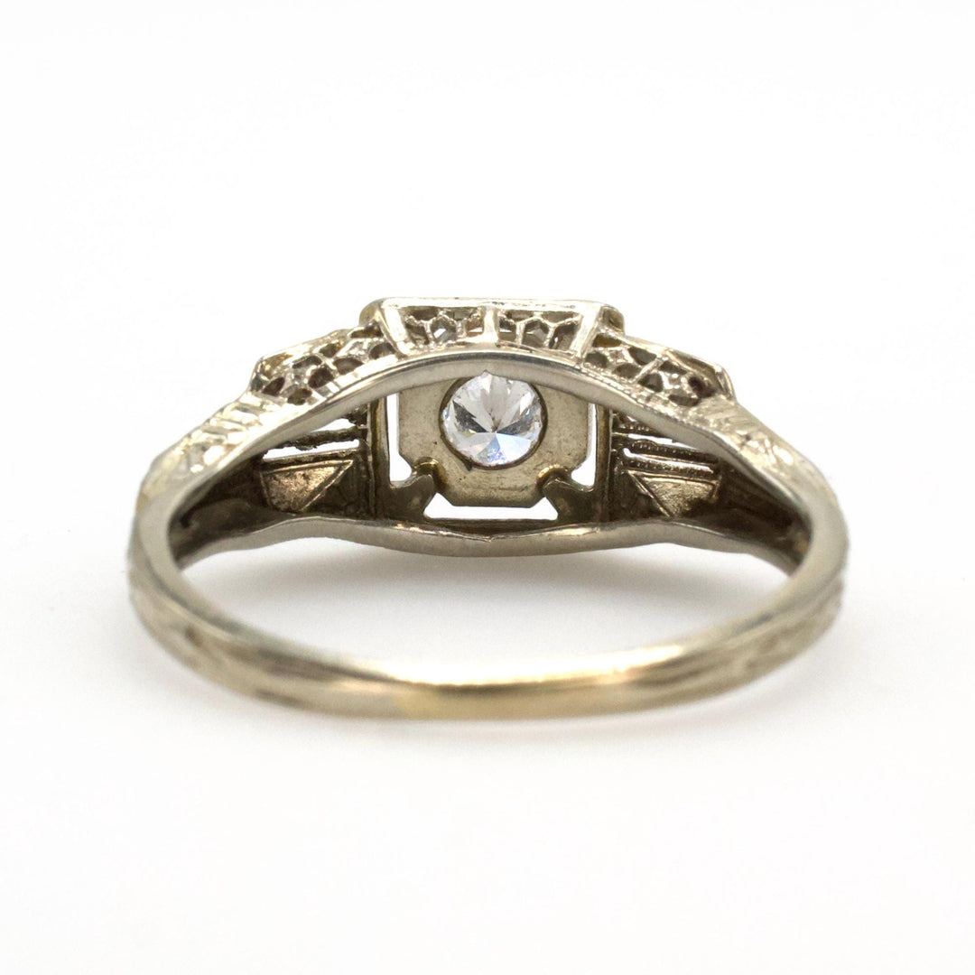 Art Deco Filigree Diamond Solitaire Engagement Ring with 0.25 Carat Transition Cut