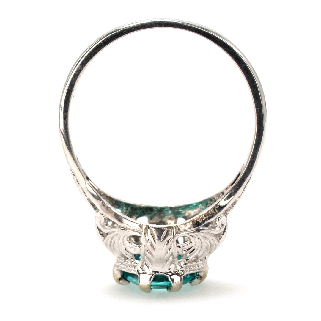 Edwardian Style Filigree Solitaire Ring in White Gold with 1.61 Carat Chrysoberyl