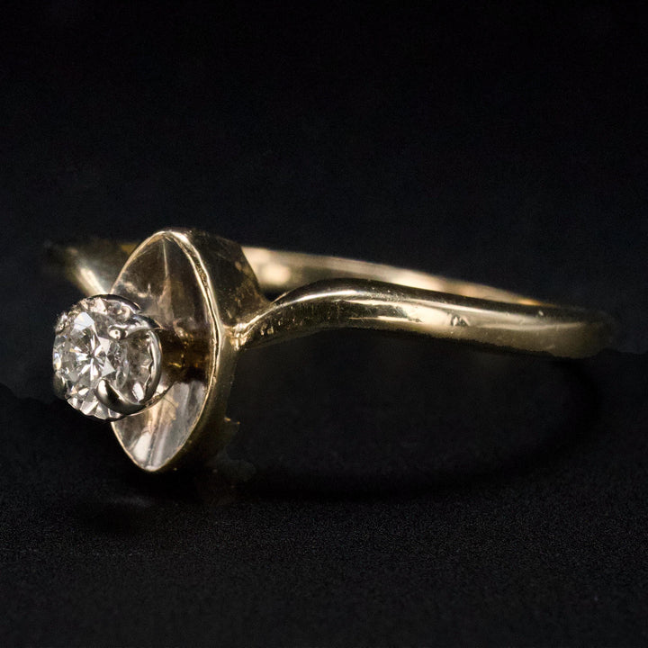 Midcentury Curved Diamond Ring in Gold with Contoured Shadow Band
