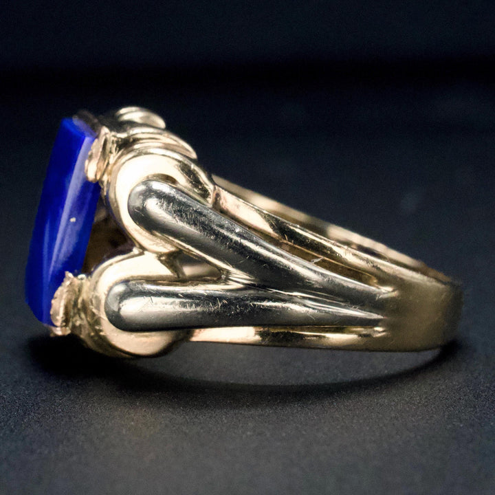 Vintage 1930s Two Tone Gold Gents Ring with Tablet Cut Lapis Lazuli