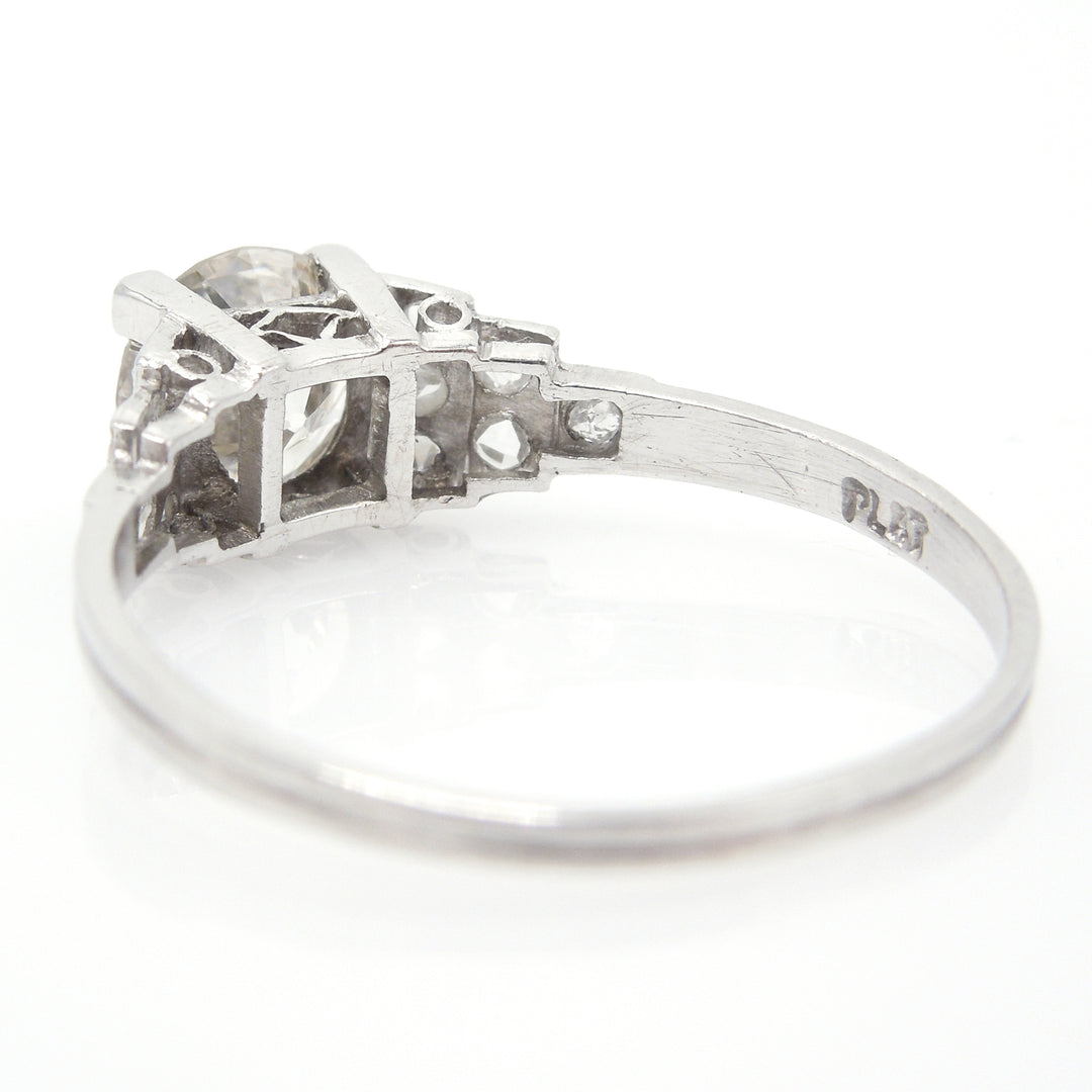 Antique Art Deco Stepped Design 1 Carat Diamond Ring in Platinum