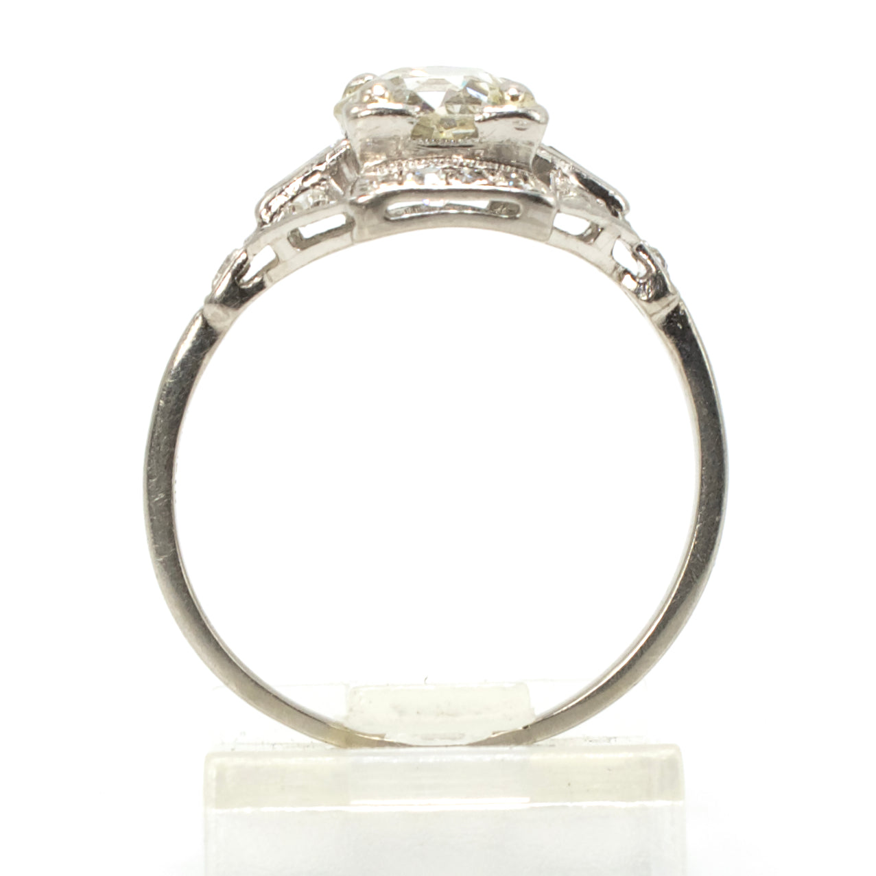 Art Deco 1.75 ct Old Mine Cut Diamond and Platinum Ring