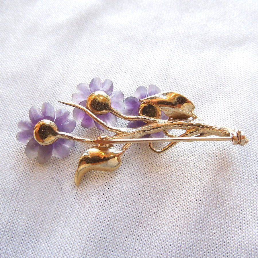 18K Yellow Gold, Amethyst, and Pearl Forget-Me-Not Flower Brooch