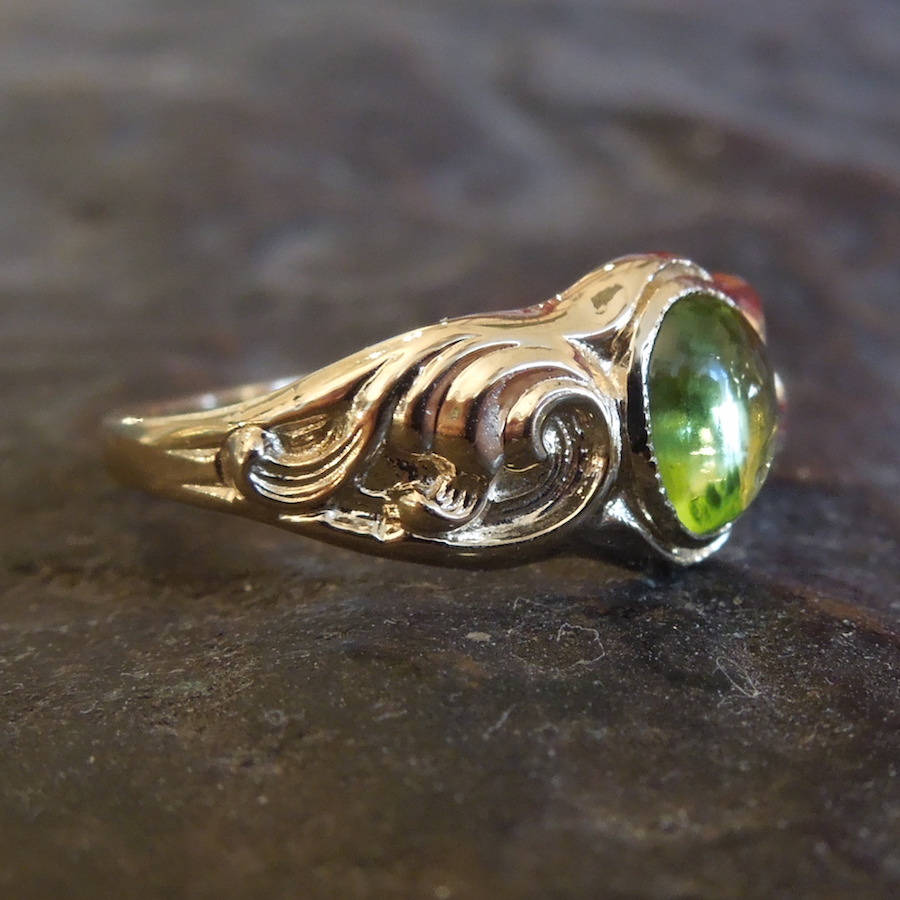 Oval Cabochon Peridot in Victorian Style Yellow Gold Ring
