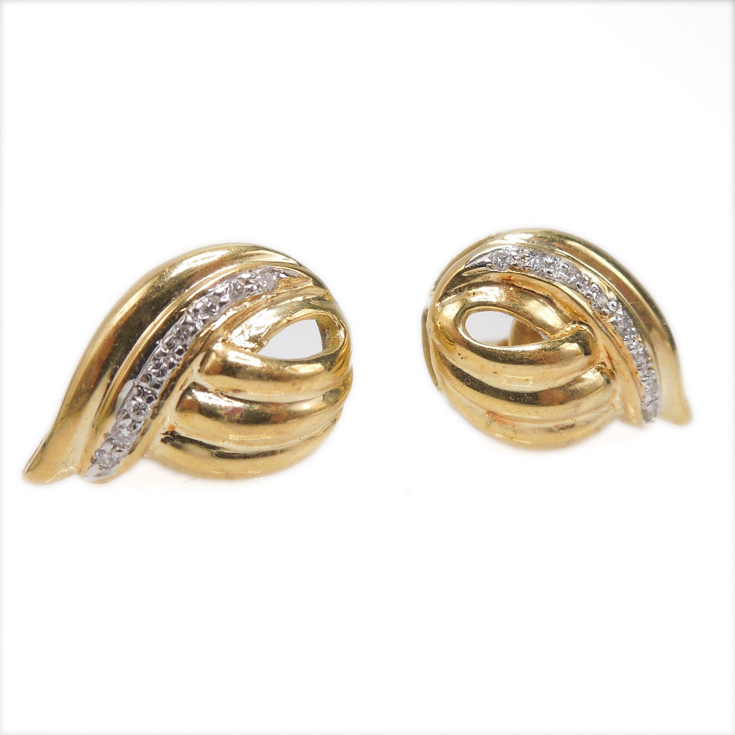 18K Yellow and White Gold Stud Earrings with Diamonds