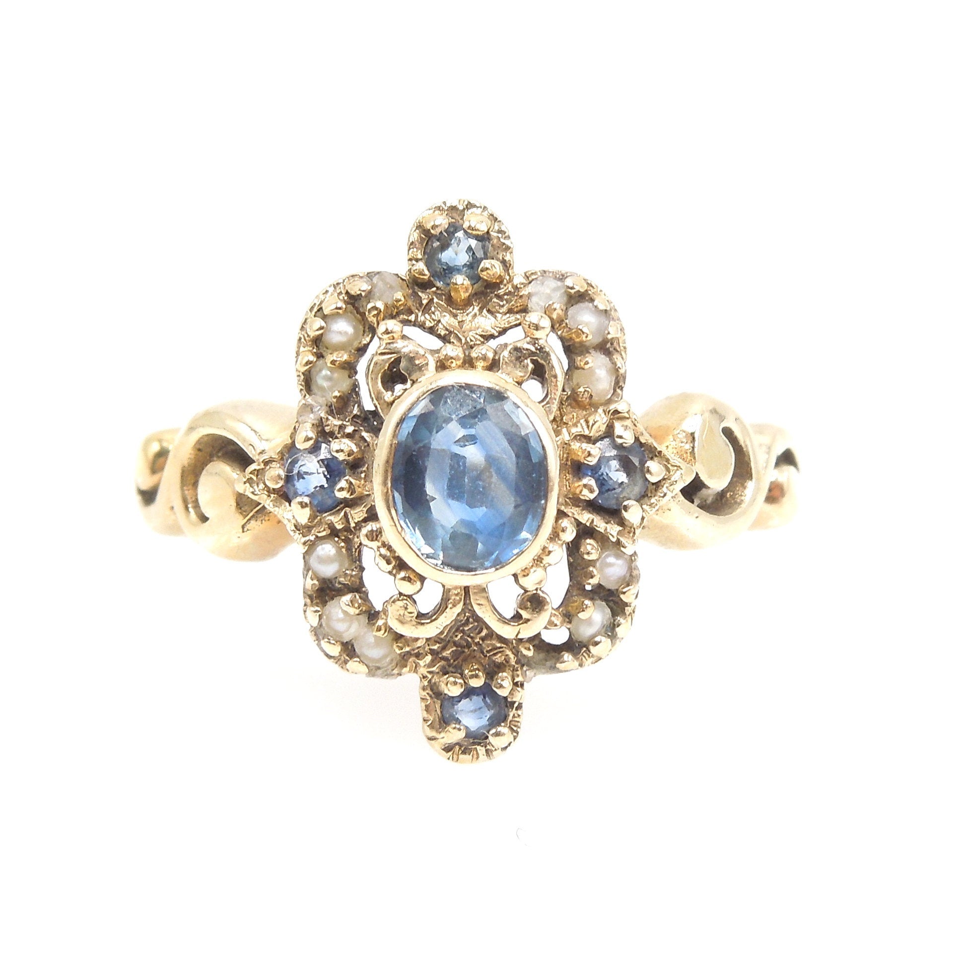 Victorian Sapphire and Seed Pearl Ring in Yellow Gold