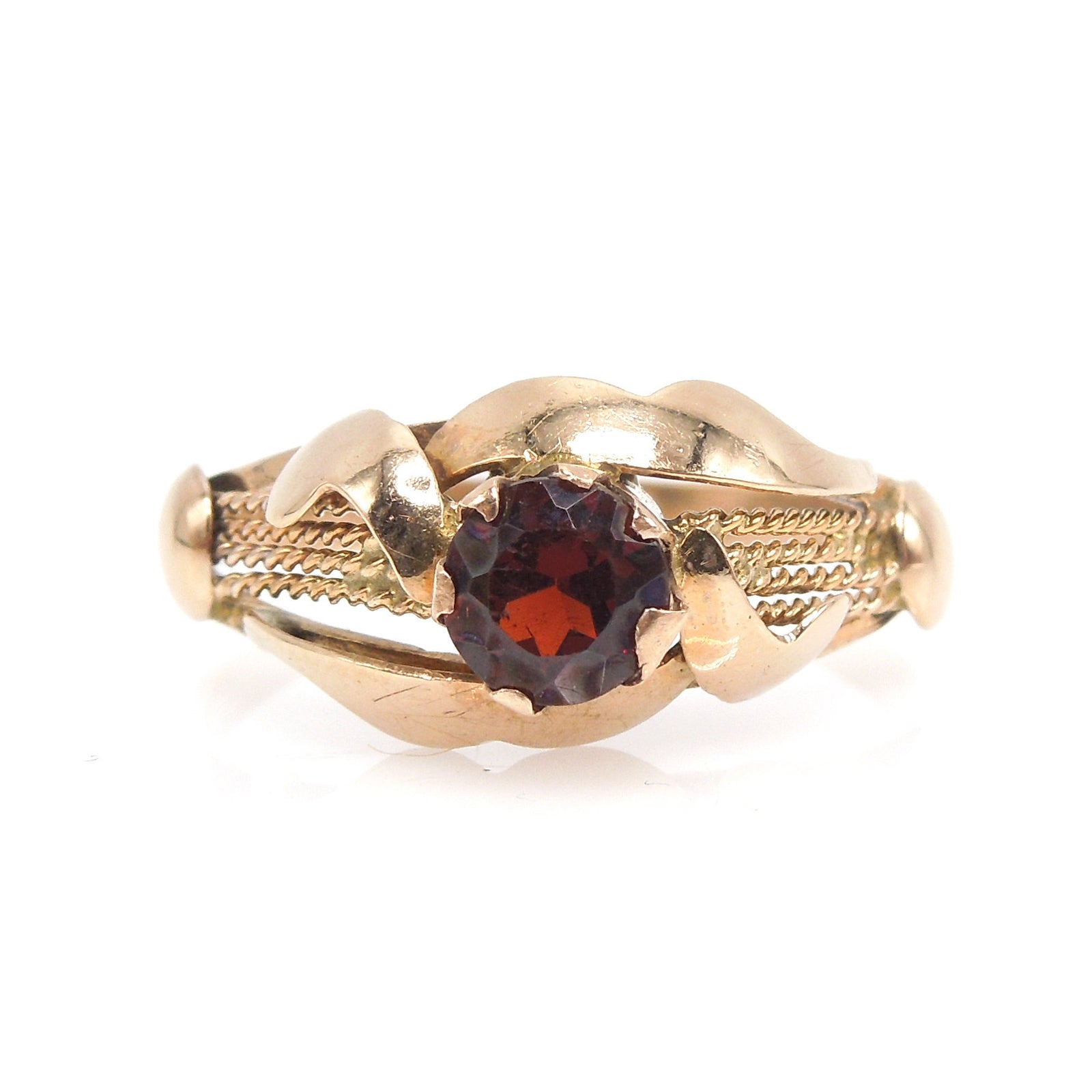 Natural Red Garnet in 14K Yellow Gold Rope Style Ring