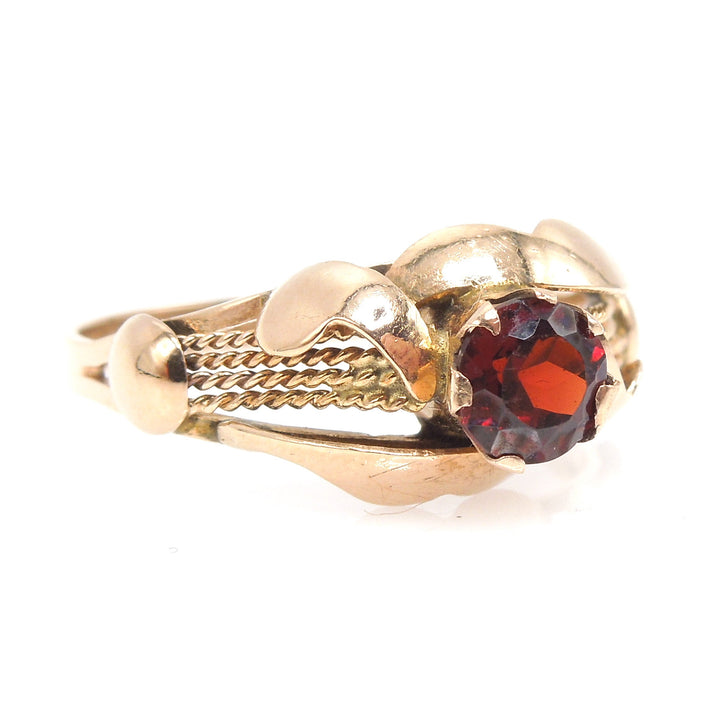 Natural Red Garnet in 14K Yellow Gold Rope Style Ring