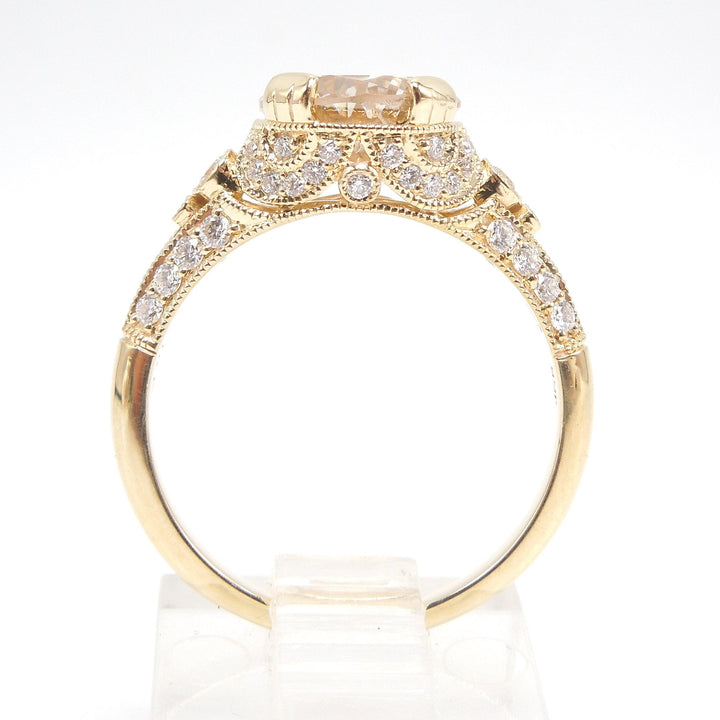 Fascinating 2.21ct Round Diamond in 18K Yellow Gold Art Deco Style Pavé Mounting