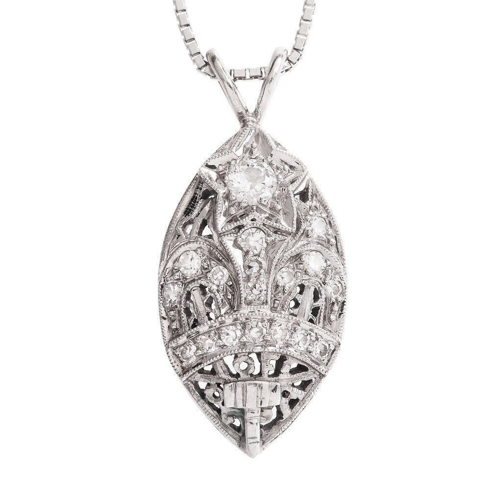 14K White Gold Filigree Diamond Star Themed Pendant