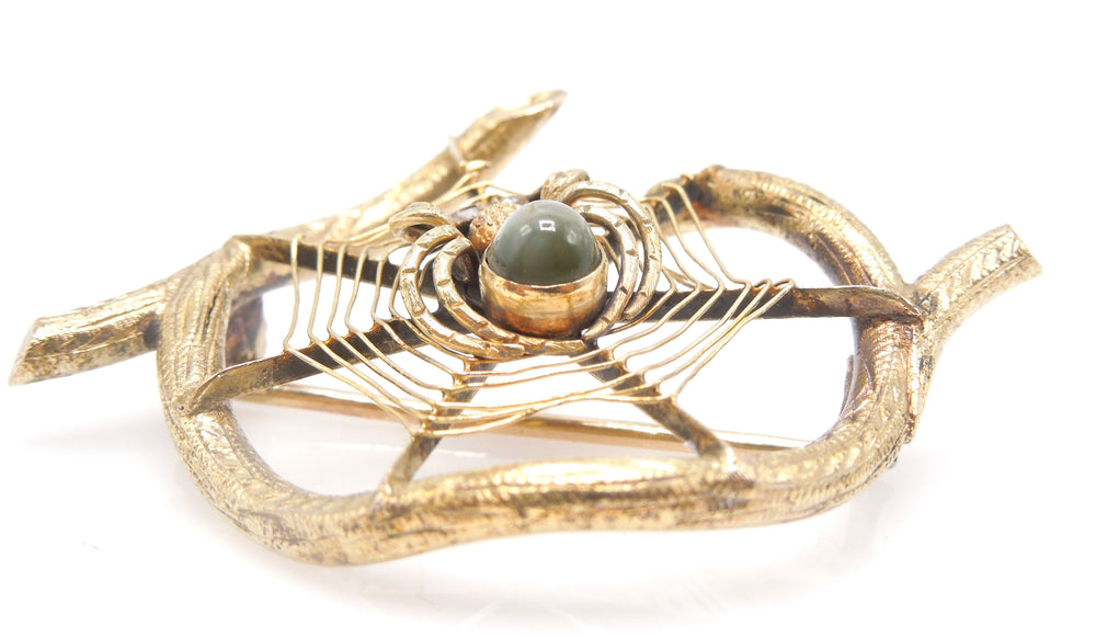 14K Yellow Gold and Cat&#39;s Eye Chrysoberyl Spider and Web on Wood Brooch Pin