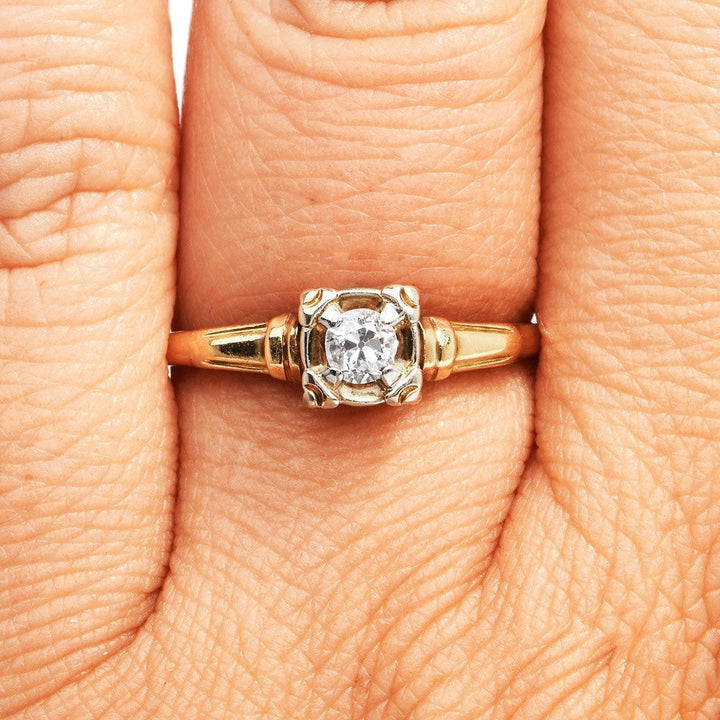 Vintage 1930s Bicolor Yellow and White Gold 0.20ct Diamond Solitaire Engagement Ring with European Cut