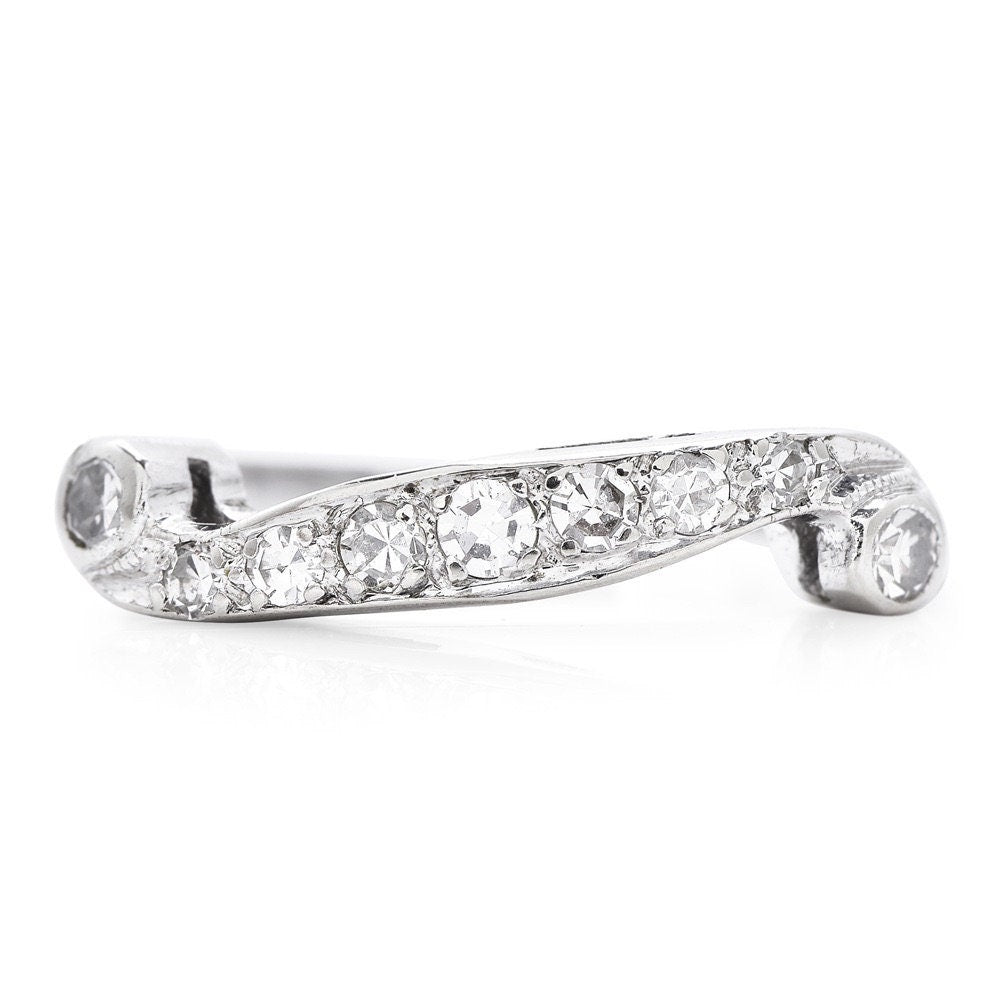 14K White Gold Estate Scroll Diamond Wedding Ring