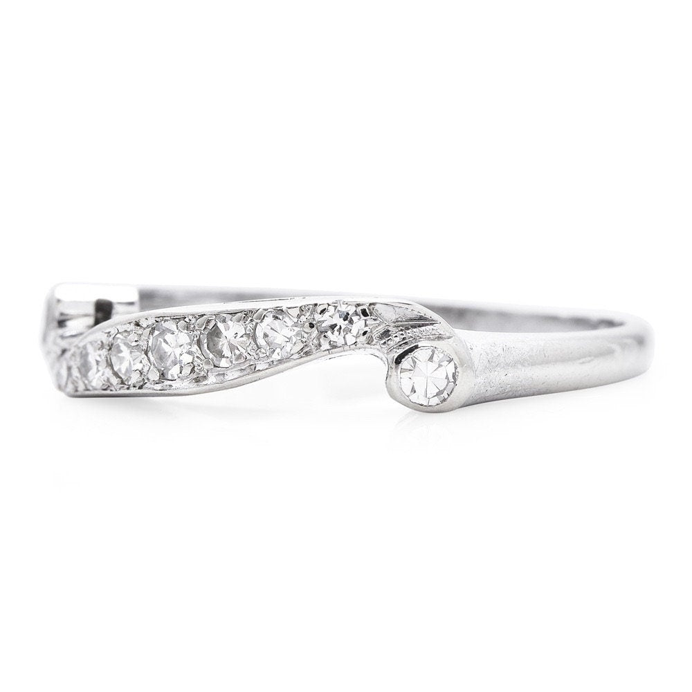 14K White Gold Estate Scroll Diamond Wedding Ring