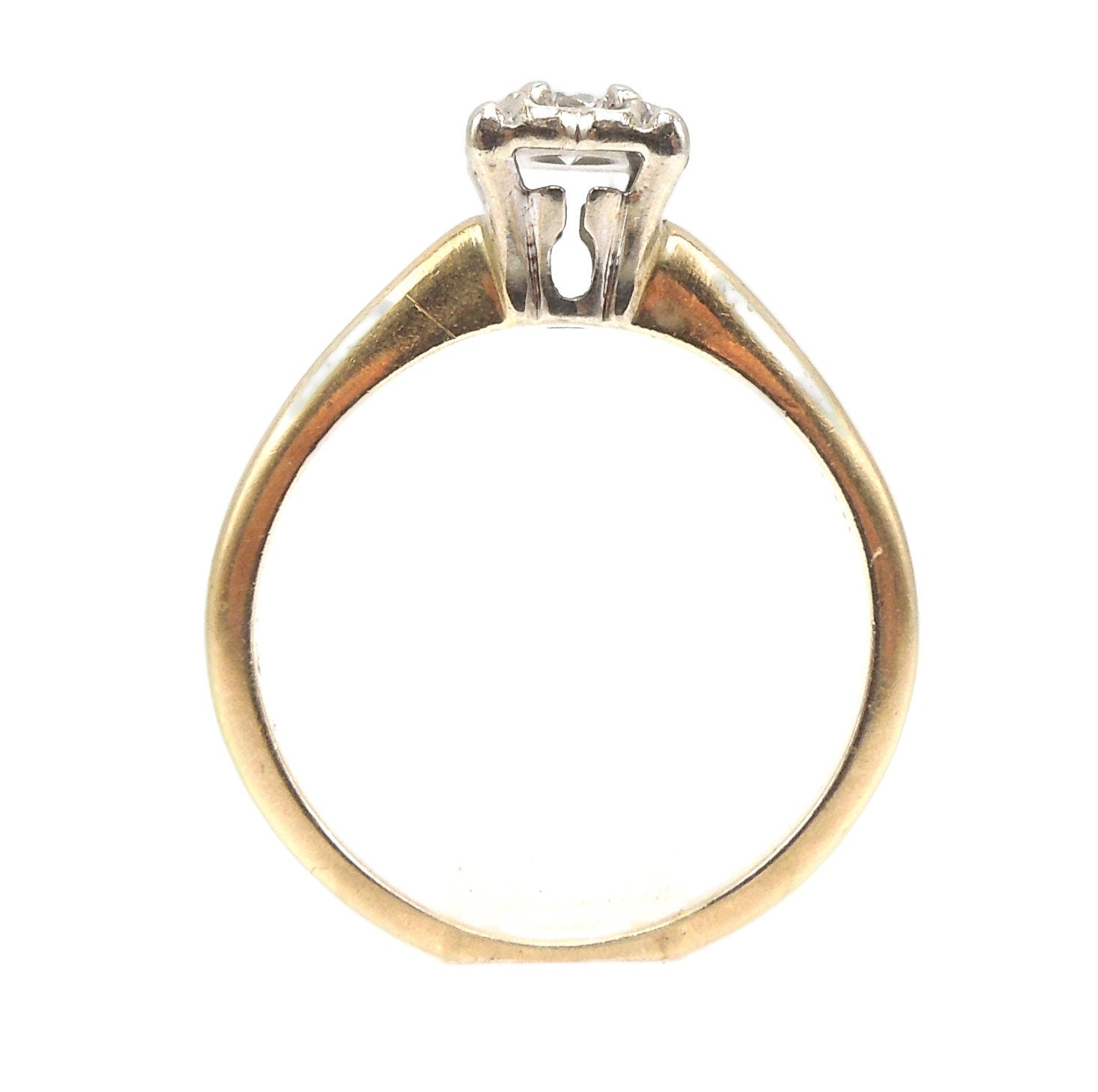 0.15ct 1940s Diamond Ring in Bicolor Gold Illusion Mount