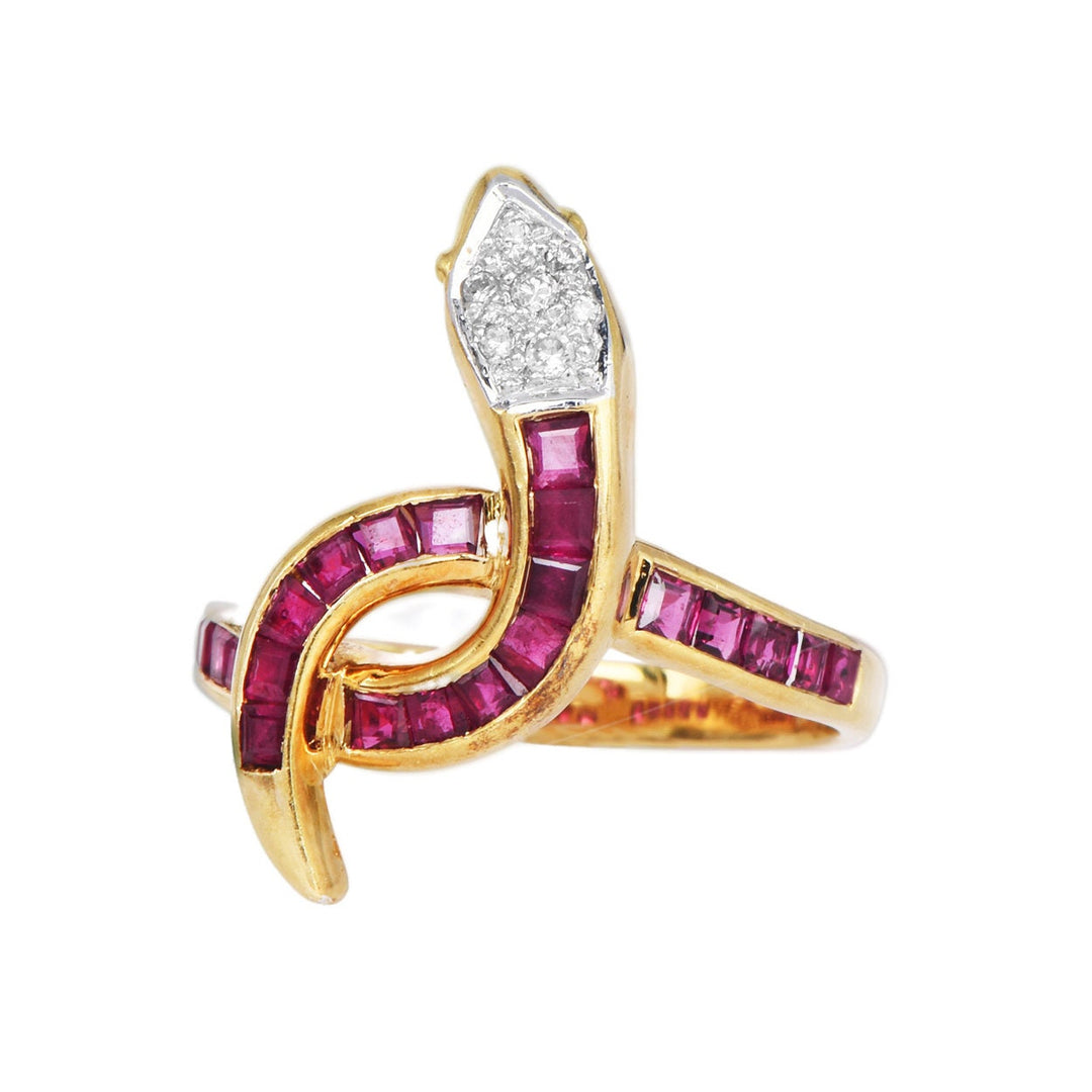 Vintage 18K Yellow Gold Diamond and Ruby Snake Ring