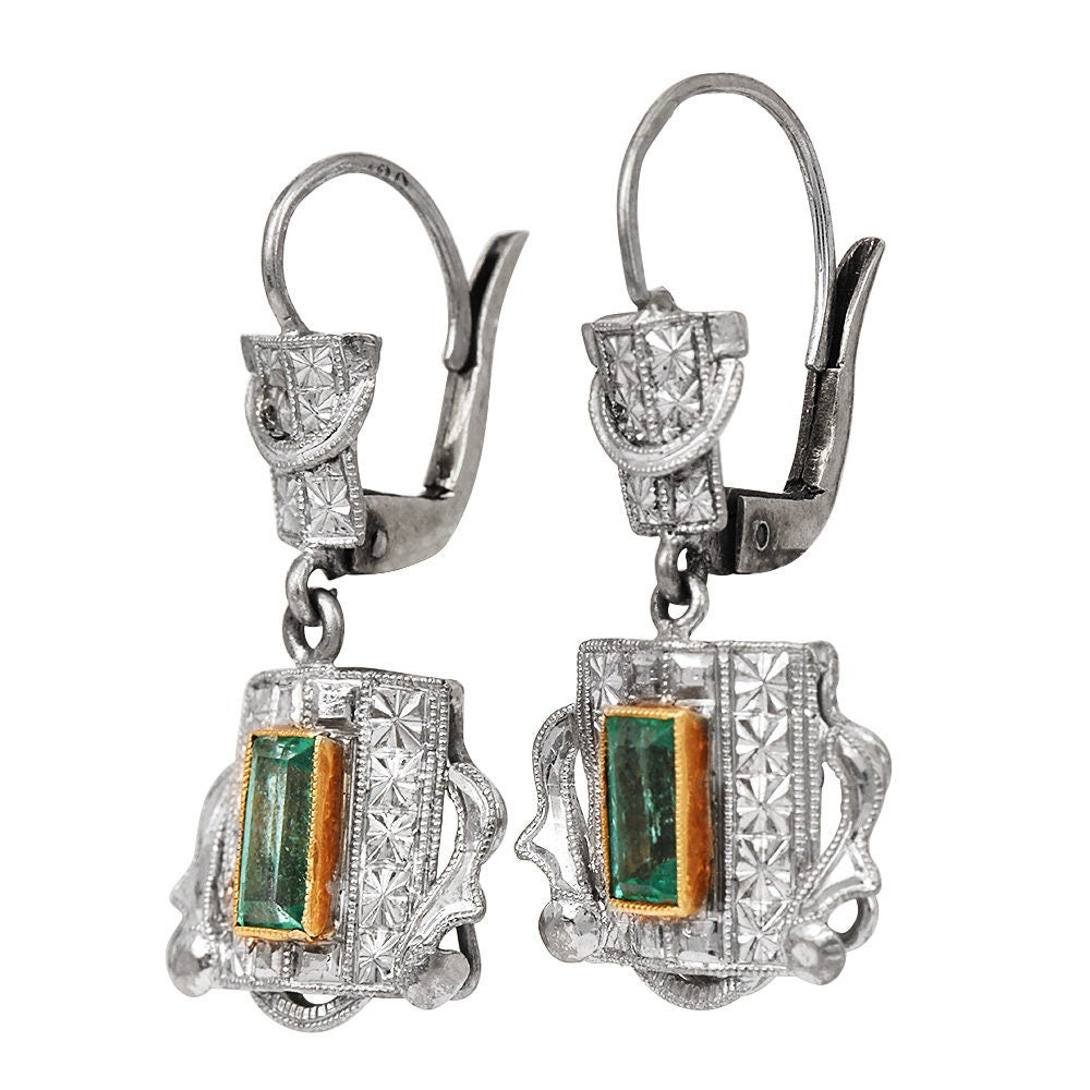 Antique Art Deco 18K Bicolor Gold Emerald Lever Back Drop Earrings