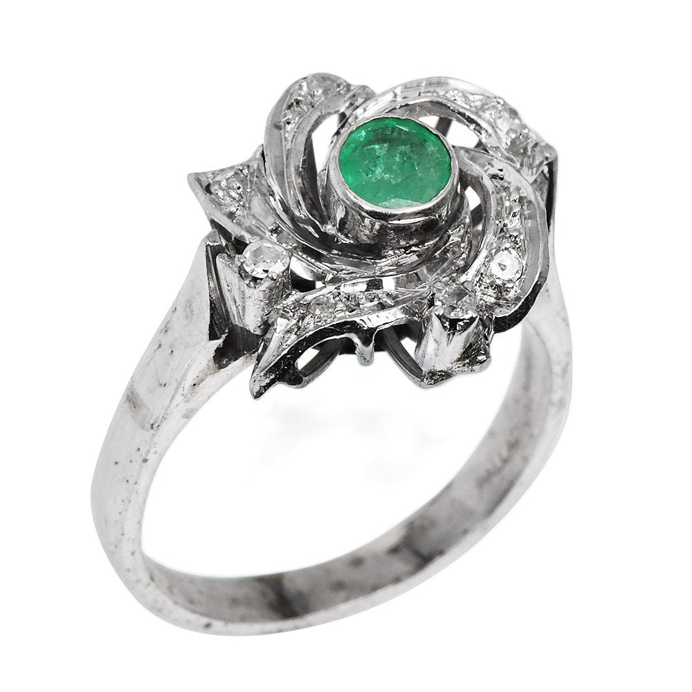 Vintage Emerald and Diamond Floral Spiral Ring in Palladium