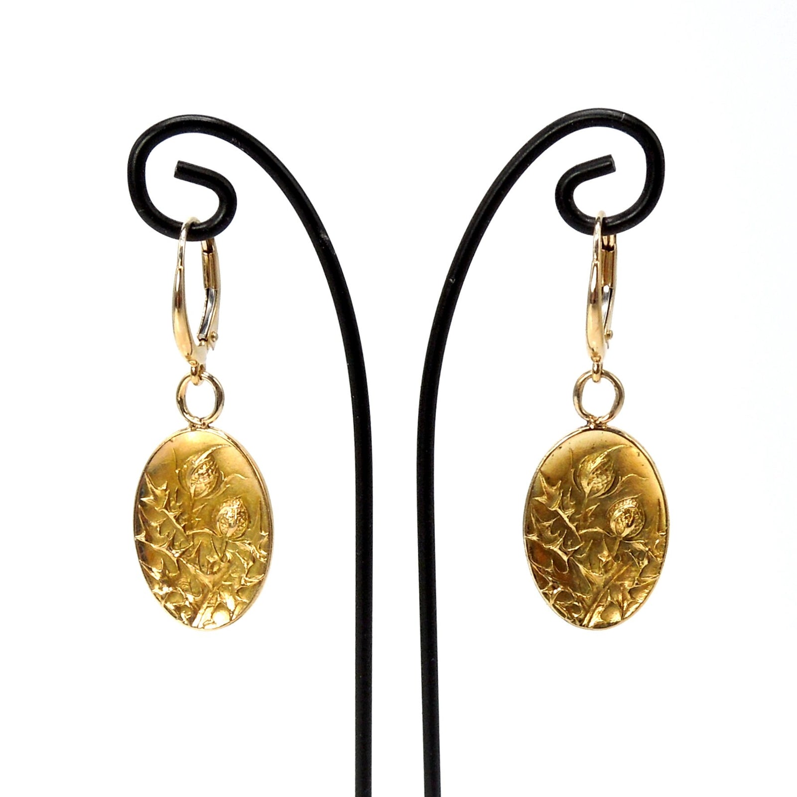 14K Yellow Gold Oval Pendant Earrings with Scottish Thistle Image