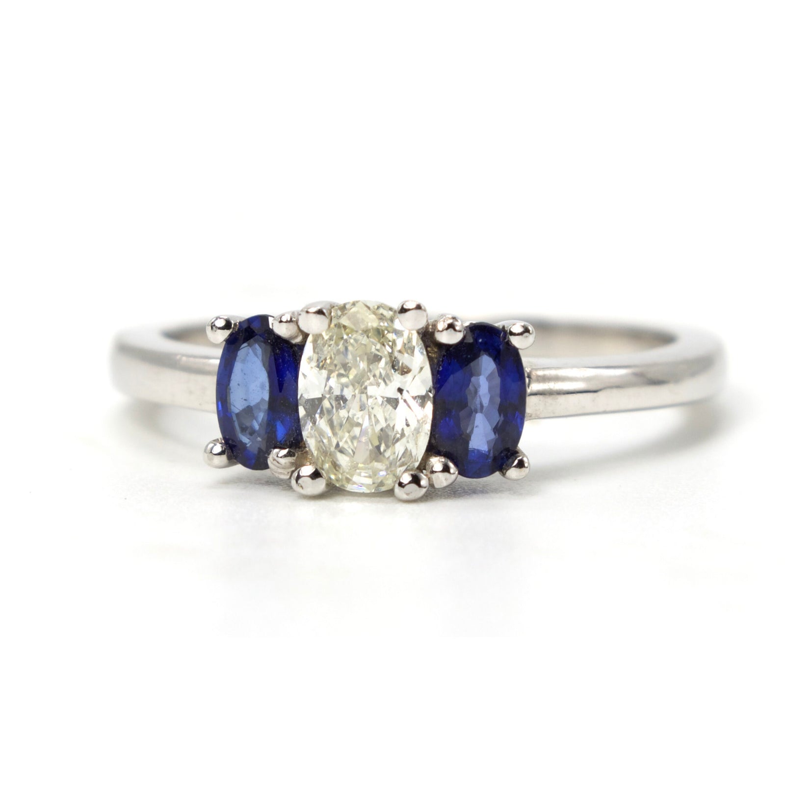 Oval Three Stone Ring with Diamond and Sapphires in White Gold