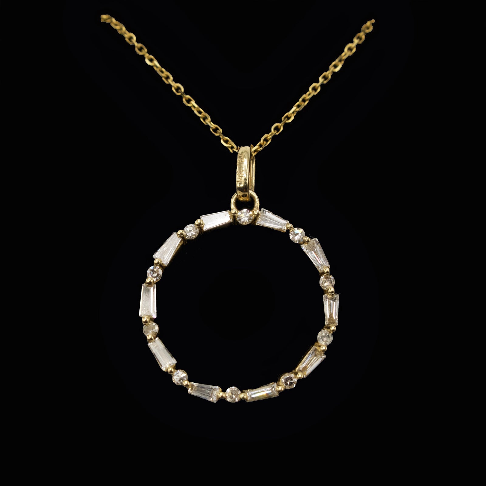 Baguette and Round Diamond Circle Pendant Necklace in Yellow Gold